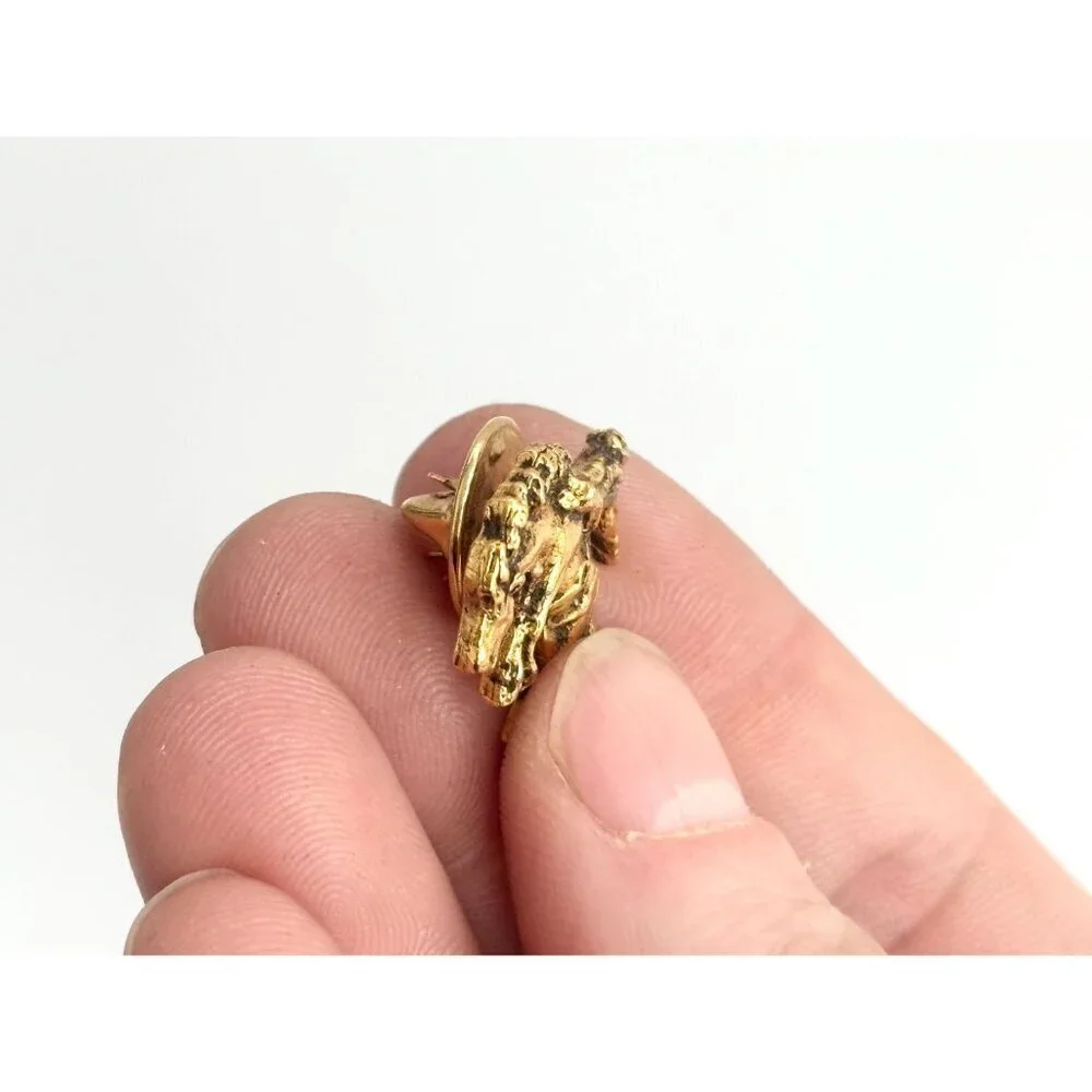 Bucking Bronco Cowboy / Jockey on Horse Vintage Costume Jewelry Brooch